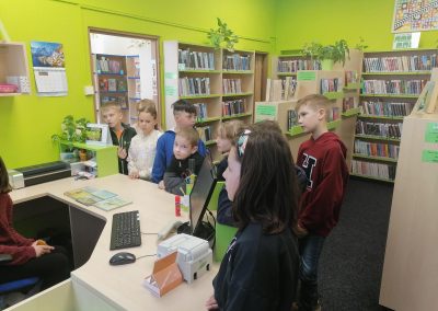 Knihovna ZŠ (3)