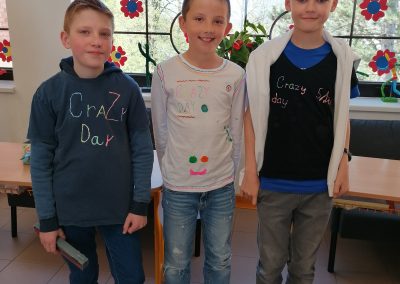 carzy den (6)