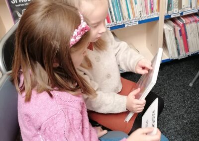 knihovna druháci (2)