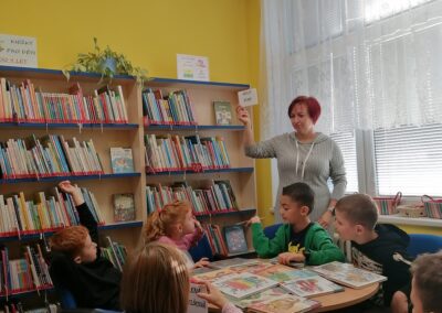 knihovna druháci (3)